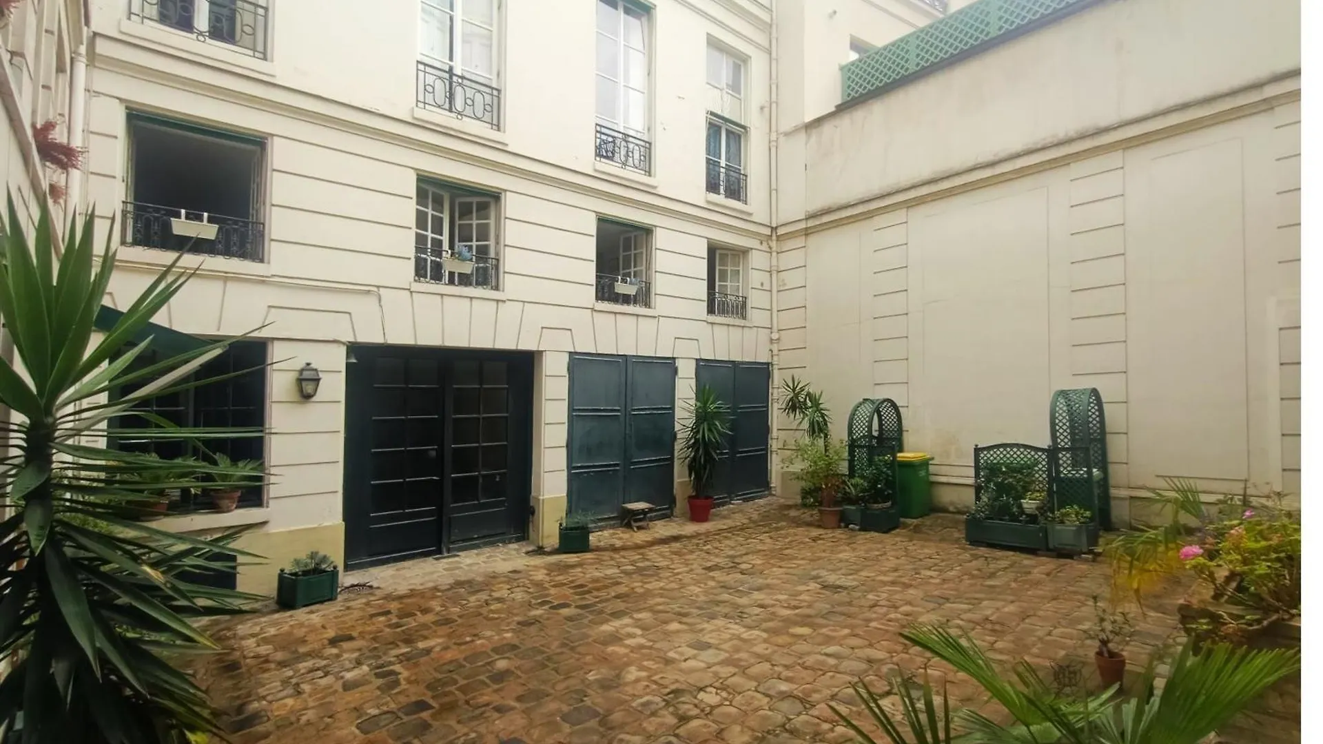 And Cosy 1 Bedroom * Paris