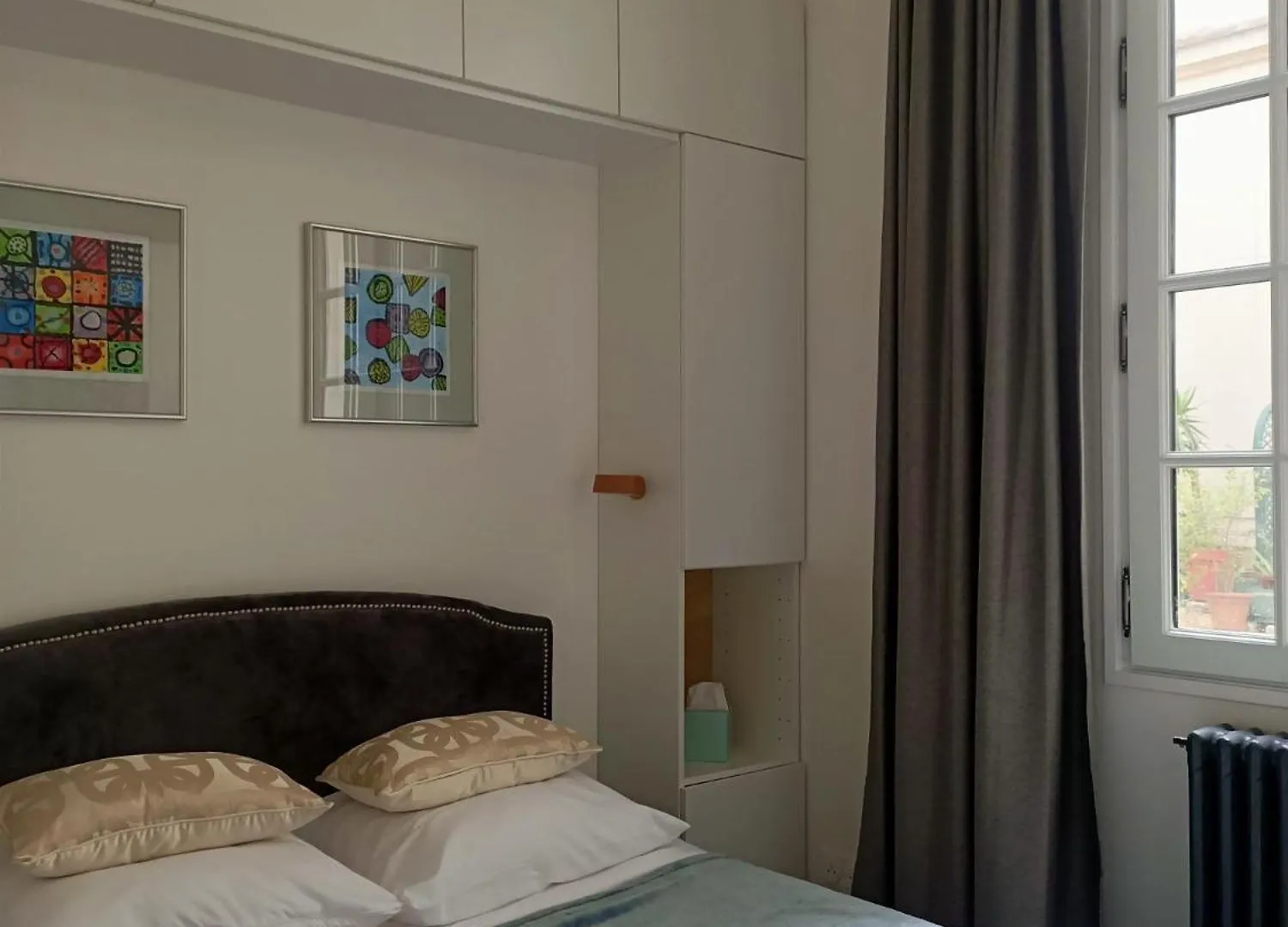 Apartment And Cosy 1 Bedroom Paris